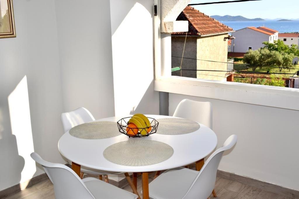 Apartments Petar Maksan Pakoštane Buitenkant foto