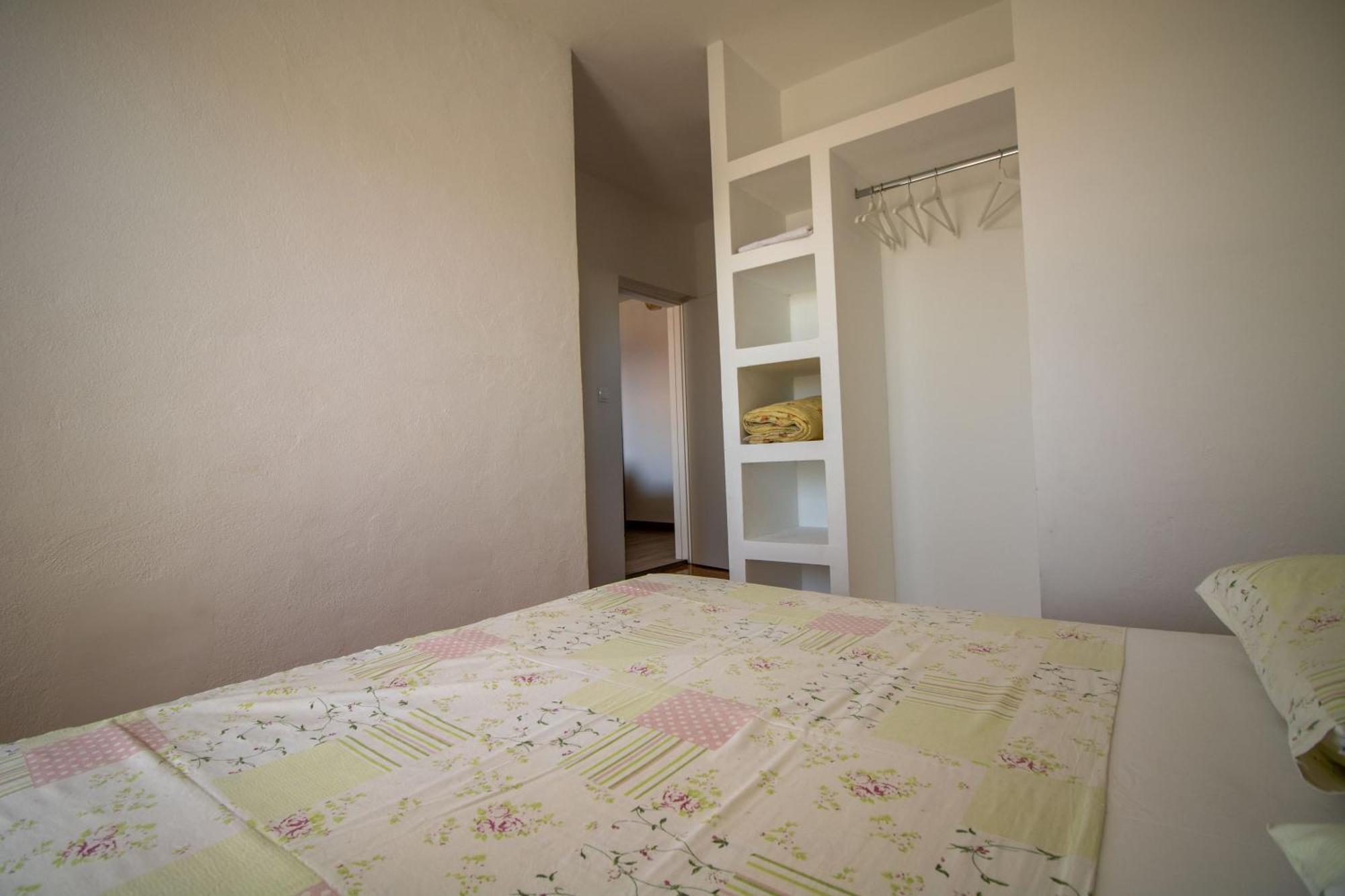 Apartments Petar Maksan Pakoštane Buitenkant foto