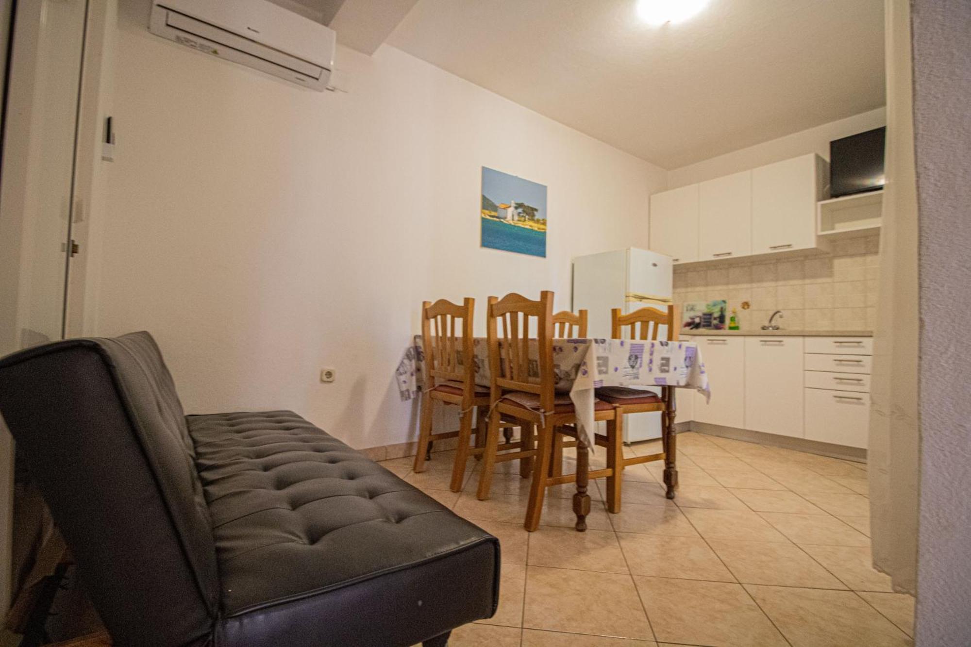 Apartments Petar Maksan Pakoštane Buitenkant foto